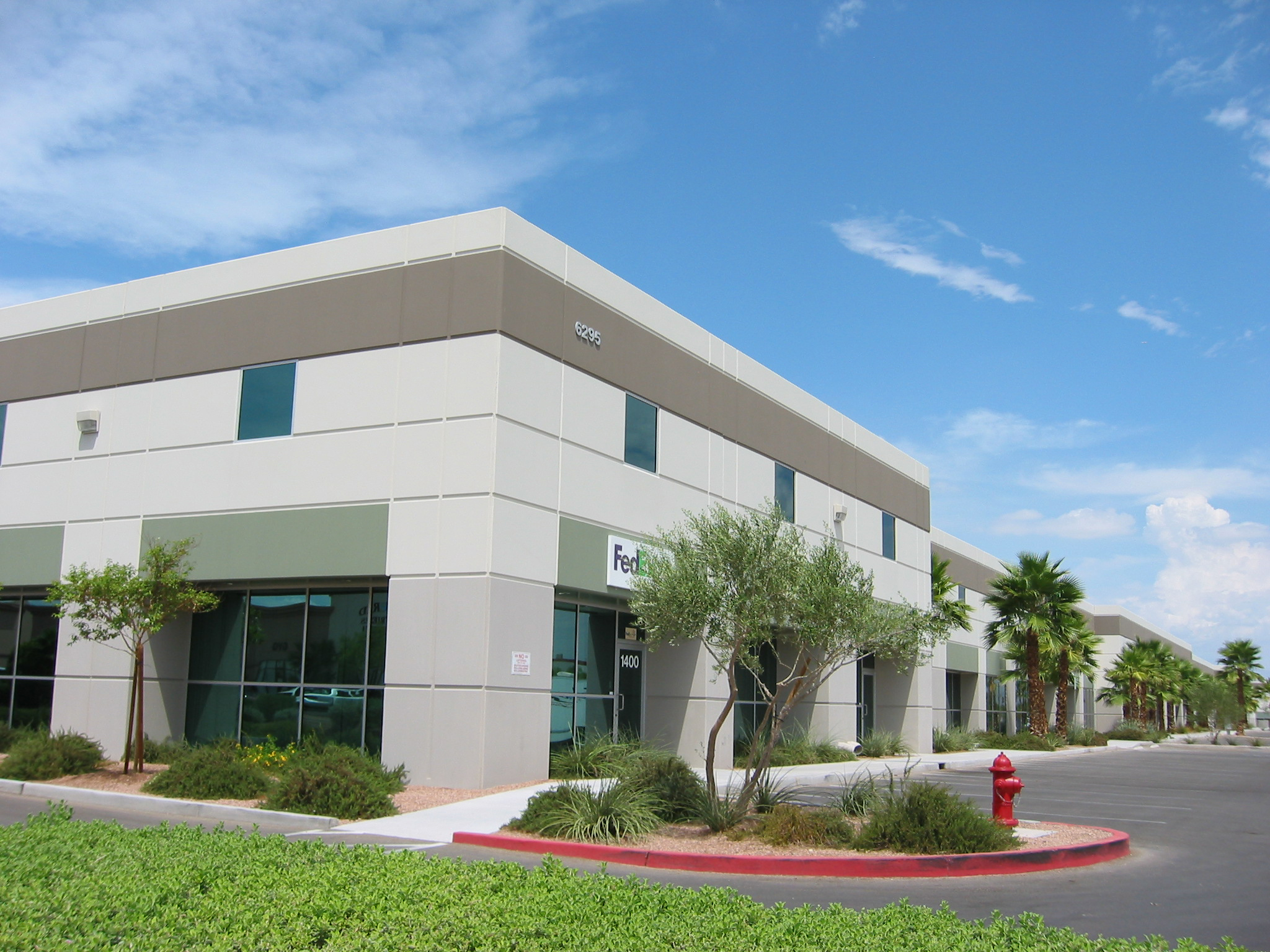 Colliers International announced the finalization of a lease to an industrial property located at 6275 S. Pearl St.
