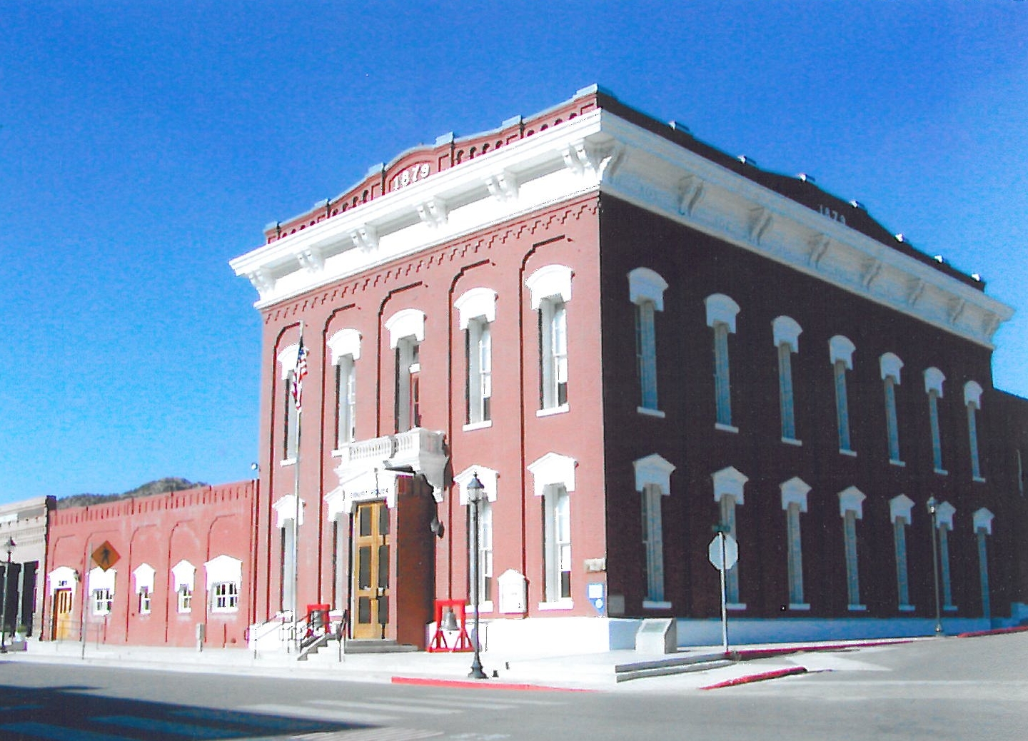 Eureka-County-courthouse