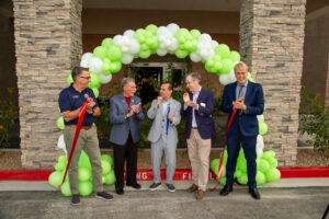 260430_Extraspace-Storage_Ribbon-Cutting_0208_lowres