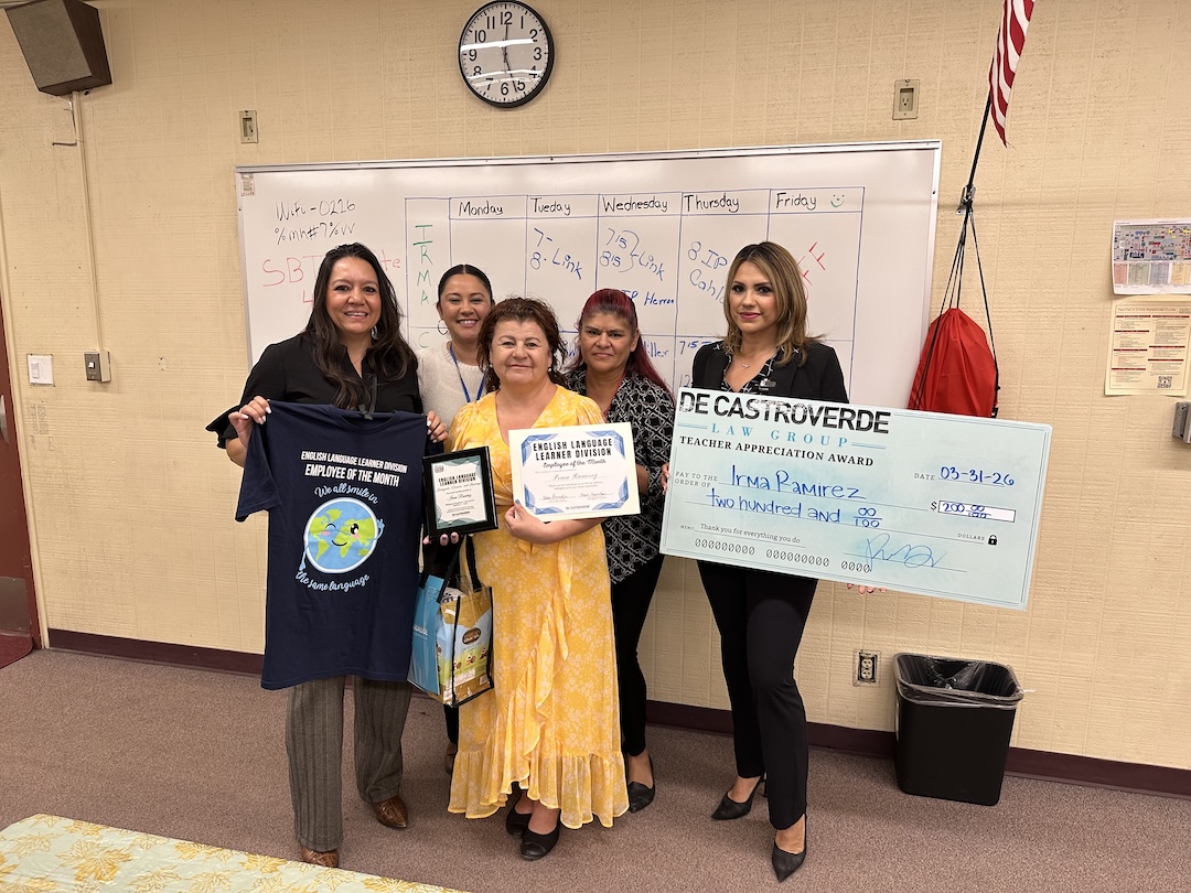 De Castroverde Law Honors Las Vegas Bilingual Educator With Teacher Appreciation Award